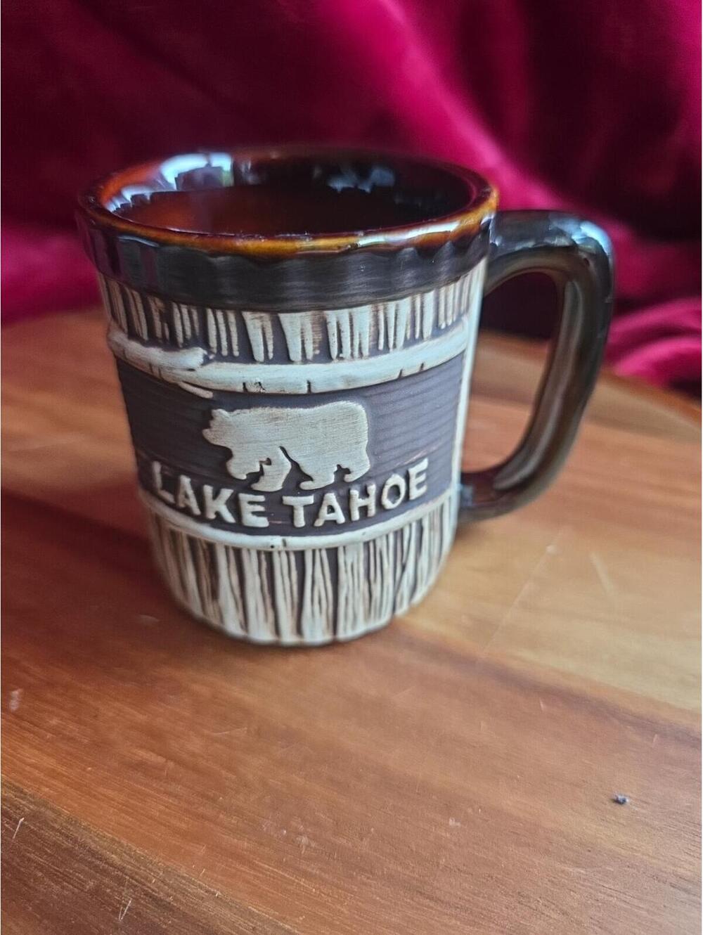 Lake Tahoe Camp Tree Bark Bear Embossed Ceramic Mug Coffee Cup Bear RARE